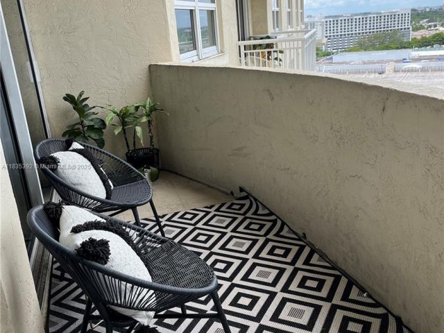 Продажа квартиры #1611 - фото 6269314