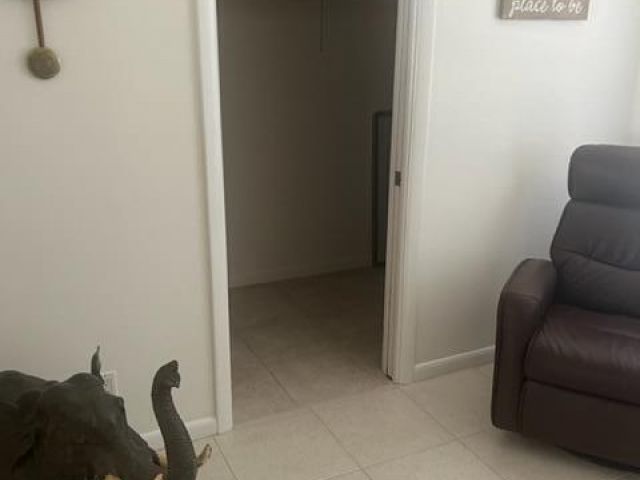 Дом в аренду по адресу 1260 Manor Drive - фото 6267417