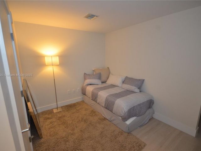 Квартира в аренду номер2820 - фото 6269096