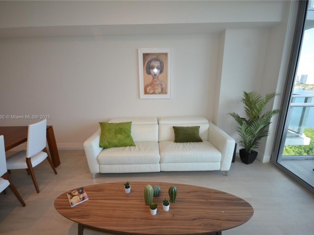 Квартира в аренду номер2820 - фото 6269100