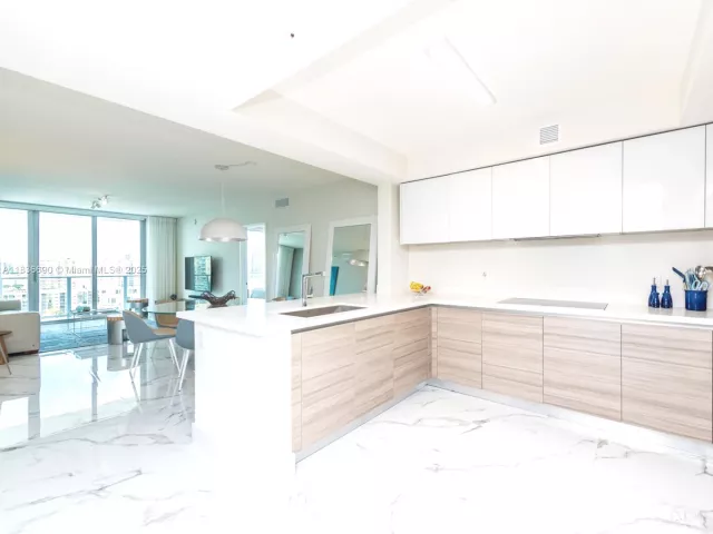 Продажа квартиры #5-1605 - фото 6268015