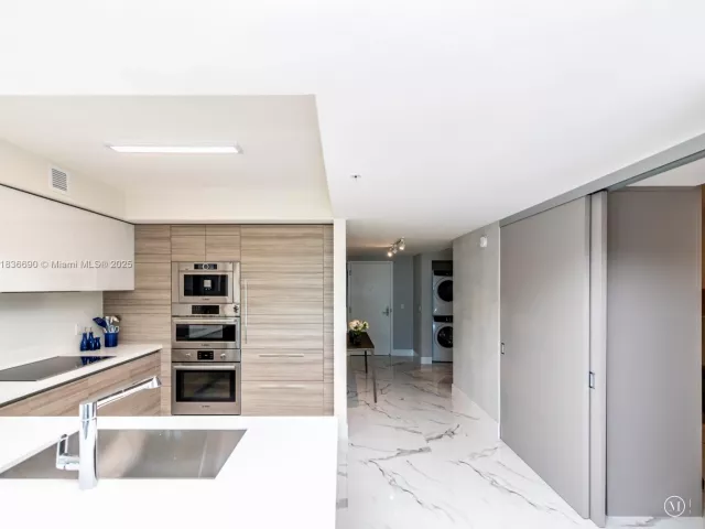 Продажа квартиры #5-1605 - фото 6268011