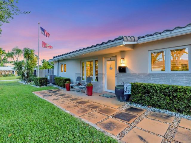 Продажа дома по адресу 5555 NE 20th Ter - фото 6285430