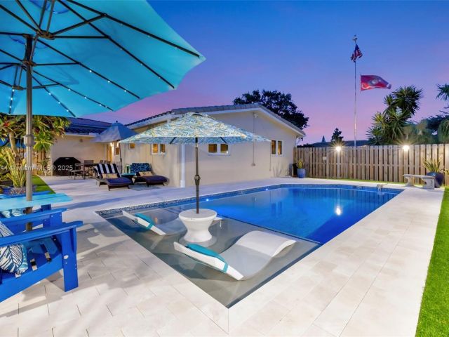 Продажа дома по адресу 5555 NE 20th Ter - фото 6285432