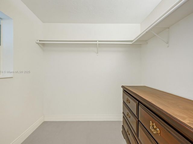 Продажа дома по адресу 12763 SW 45th Ter - фото 6265996