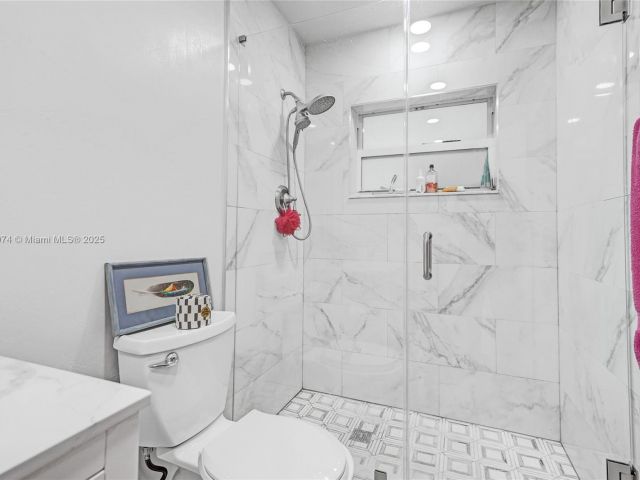 Продажа дома по адресу 12763 SW 45th Ter - фото 6265997