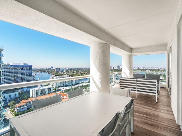 Продажа квартиры #R2205 - фото 6268467