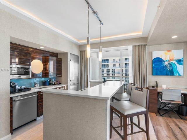 Продажа квартиры #R2205 - фото 6268471