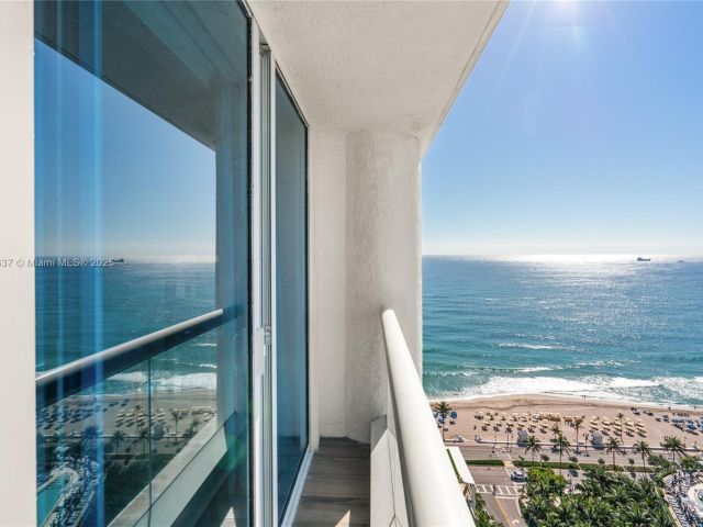 Продажа квартиры #R2205 - фото 6268480