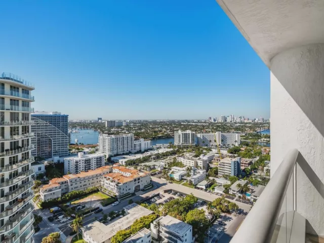 Продажа квартиры #R2205 - фото 6268478