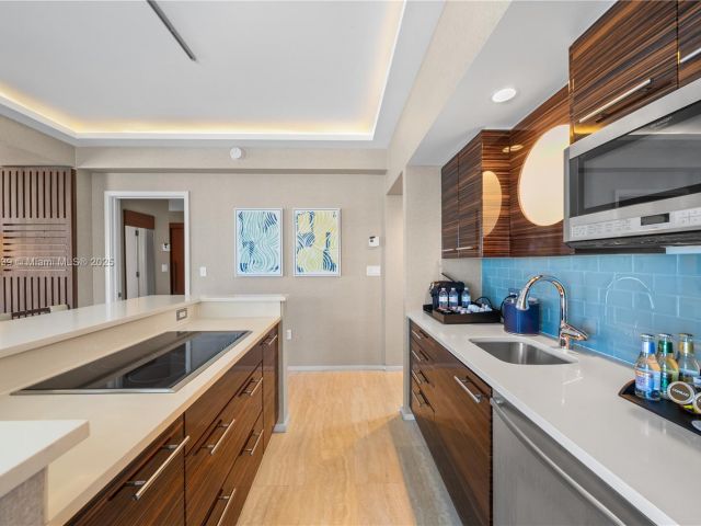 Продажа квартиры #R201 - фото 6268451