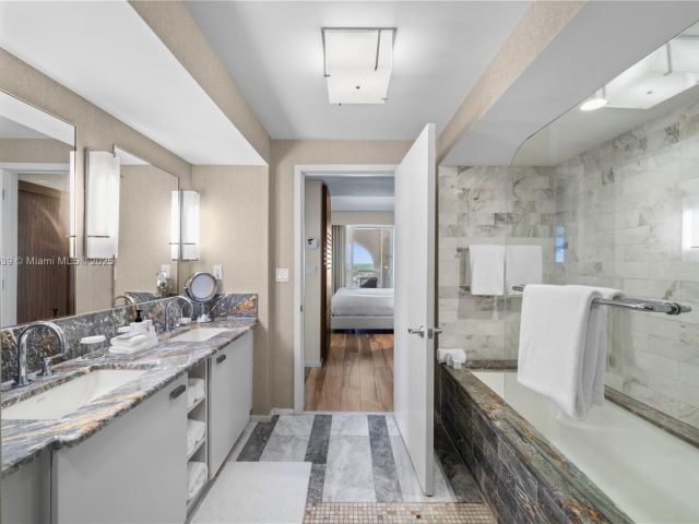 Продажа квартиры #R201 - фото 6268456