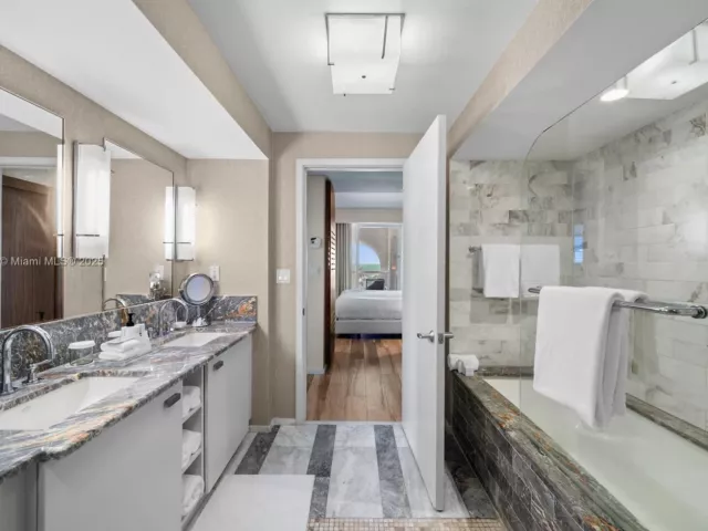 Продажа квартиры #R201 - фото 6268456