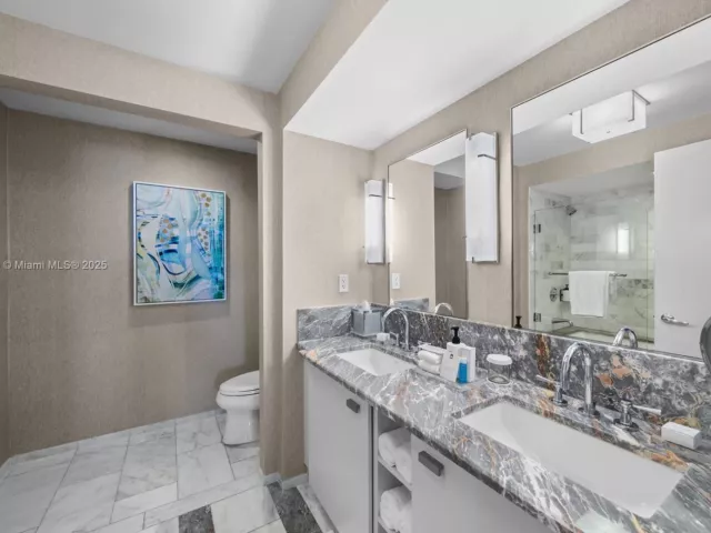 Продажа квартиры #R201 - фото 6268457