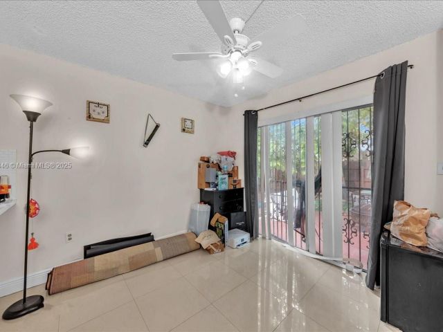 Продажа дома по адресу 5287 NW 193rd Ln - фото 6266328