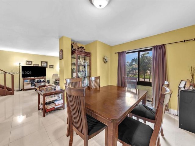 Продажа дома по адресу 5287 NW 193rd Ln - фото 6266337