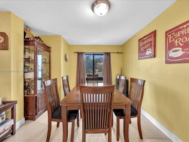 Продажа дома по адресу 5287 NW 193rd Ln - фото 6266338