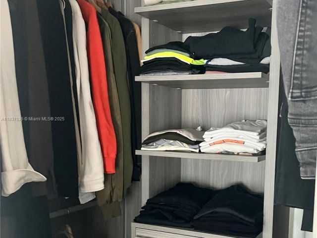 Продажа квартиры #1207 - фото 6267387