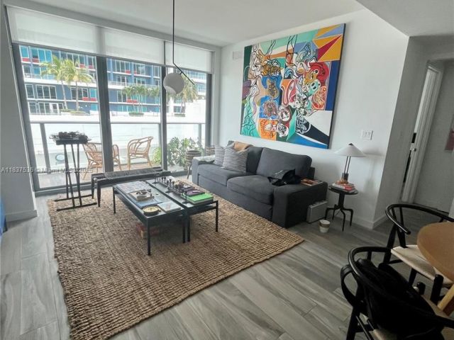 Продажа квартиры #1207 - фото 6267388