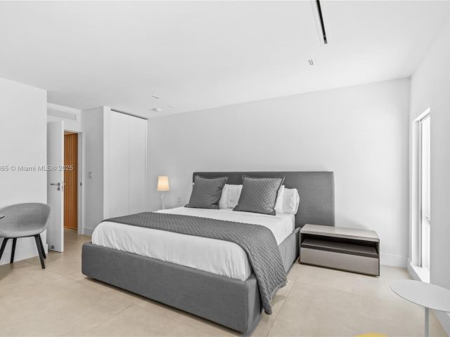 Продажа дома по адресу 9033 Emerson Ave - фото 6274097