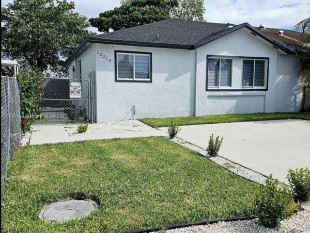 Продажа дома по адресу 12219 SW 198th Ter - фото 6284161