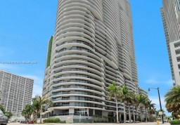 Квартира #715