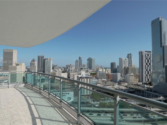 Продажа квартиры #2401 - фото 6305793