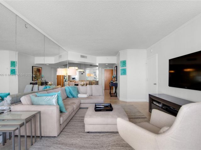 Продажа квартиры #1504 - фото 6272734