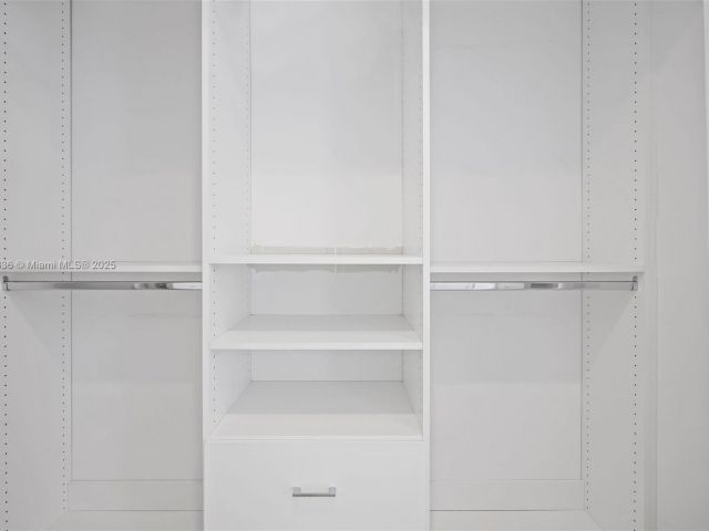 Продажа квартиры #1005 - фото 6284092