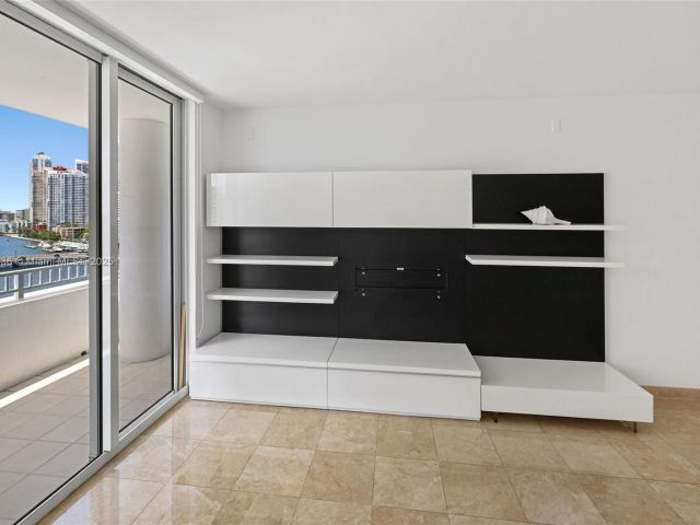 Продажа квартиры #1005 - фото 6284102