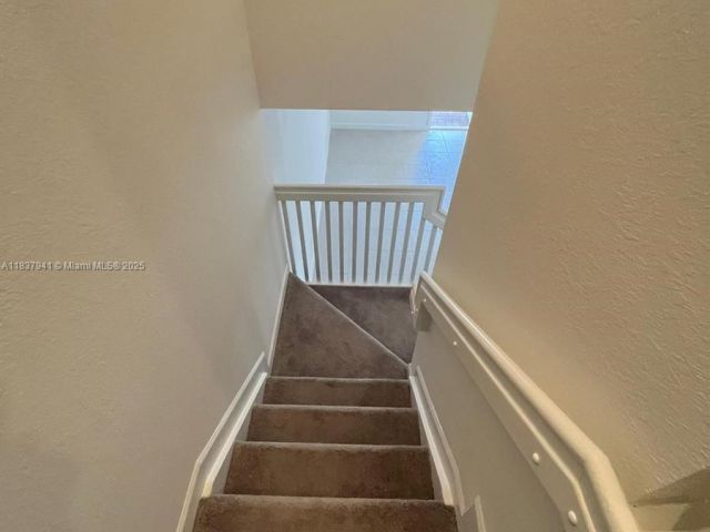 Продажа дома по адресу 24480 SW 119th Pl - фото 6270511