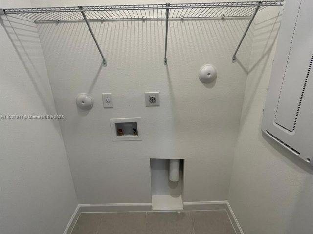 Продажа дома по адресу 24480 SW 119th Pl - фото 6270515