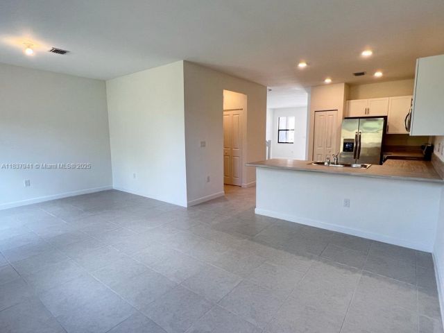 Продажа дома по адресу 24480 SW 119th Pl - фото 6270526