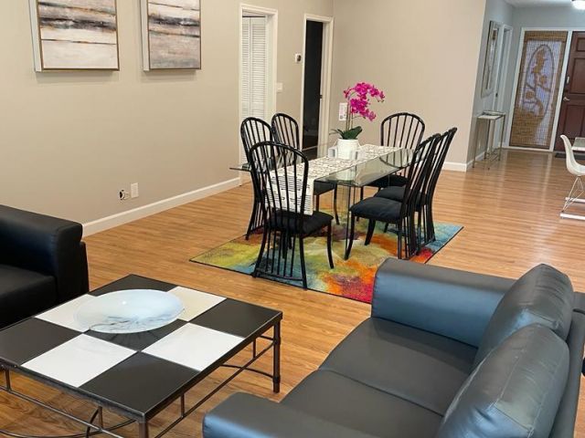 Дом в аренду по адресу 7938 Villa Nova Drive - фото 6271415