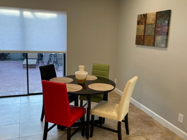 Дом в аренду по адресу 7938 Villa Nova Drive - фото 6271416