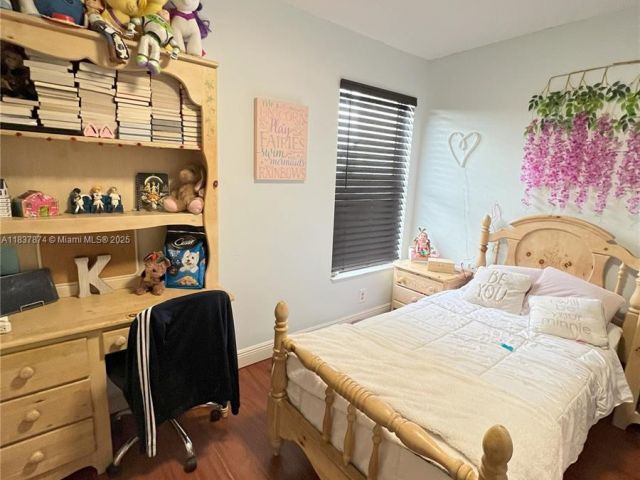 Продажа дома по адресу 12554 SW 211th Ter - фото 6270841