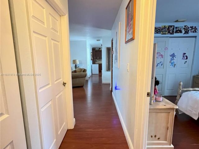 Продажа дома по адресу 12554 SW 211th Ter - фото 6270843