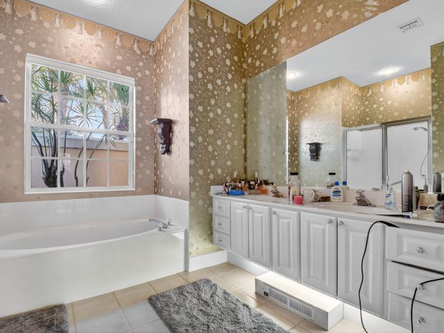 Продажа дома по адресу 2157 Allen Creek Road - фото 6281659