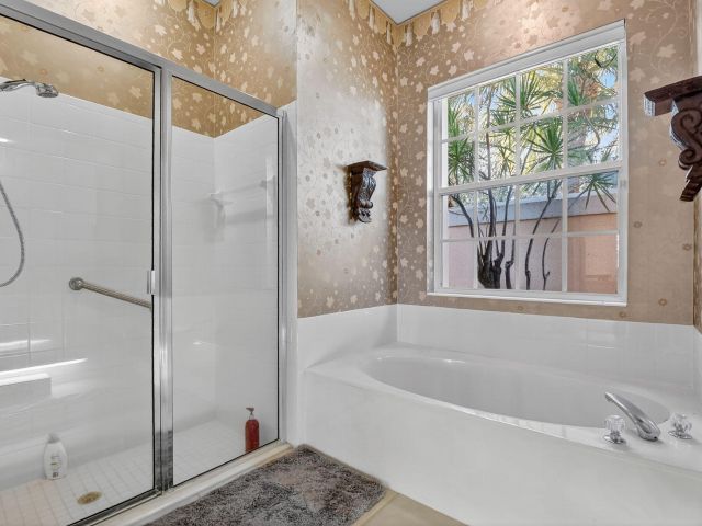 Продажа дома по адресу 2157 Allen Creek Road - фото 6281660