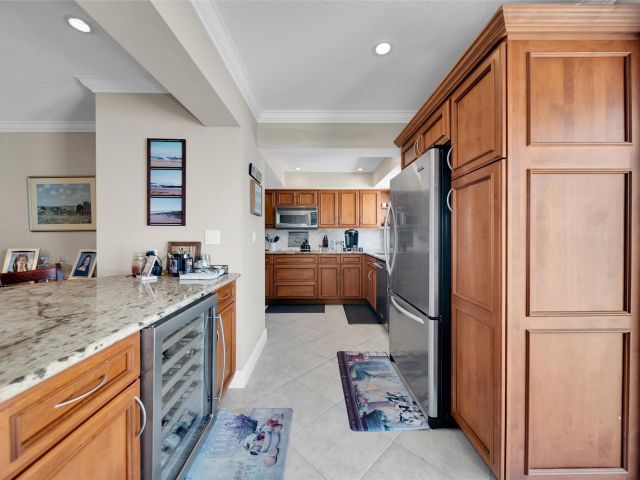 Продажа дома по адресу 5400 N Ocean Blvd 32 - фото 6281148