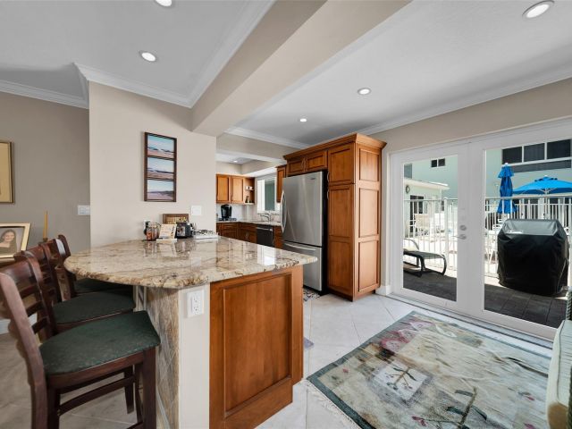 Продажа дома по адресу 5400 N Ocean Blvd 32 - фото 6281151