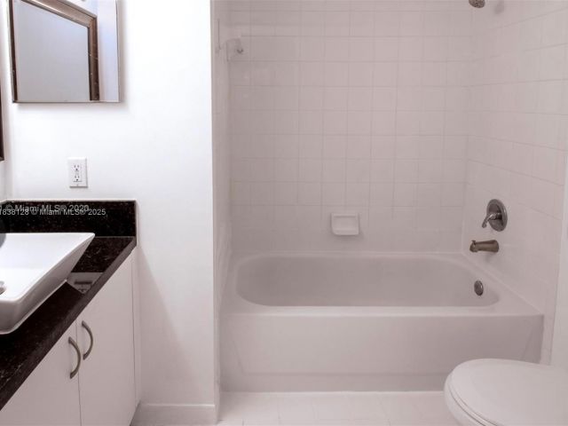 Продажа квартиры #9306 - фото 6272775