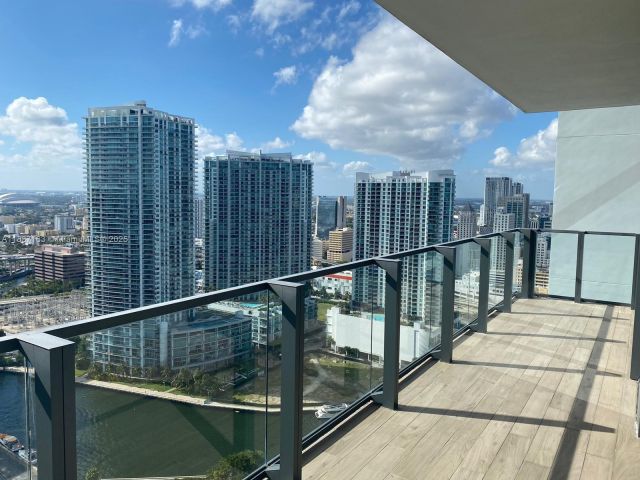 Квартира в аренду номер3204 - фото 6273139