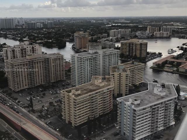 Продажа квартиры #3105 - фото 6273456