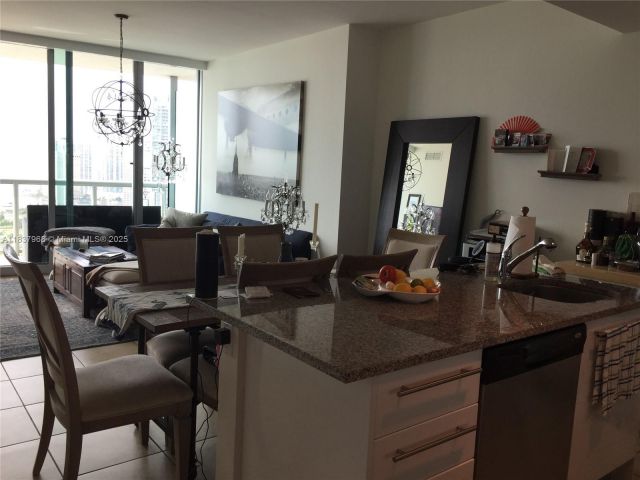 Квартира в аренду номер3403 - фото 6273586