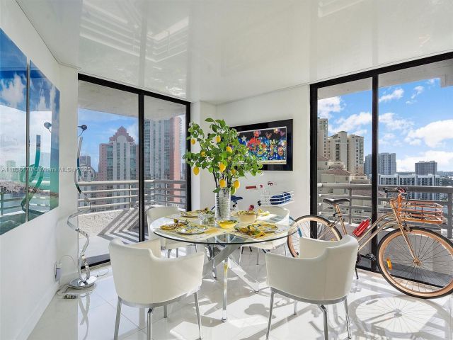 Продажа квартиры # - фото 6272661