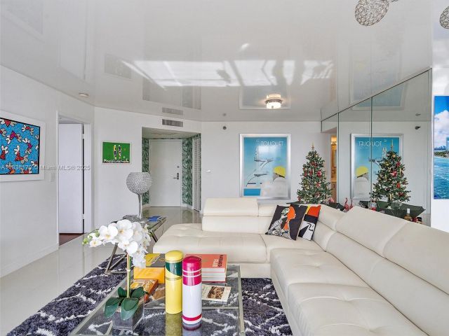 Продажа квартиры # - фото 6272662