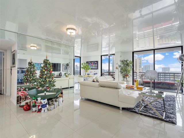 Продажа квартиры # - фото 6272667