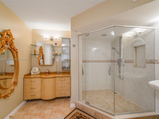 Продажа квартиры #1707S - фото 6272299