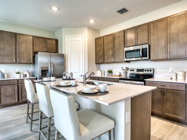 Продажа дома по адресу 5696 Spacious Skies Way - фото 6274014